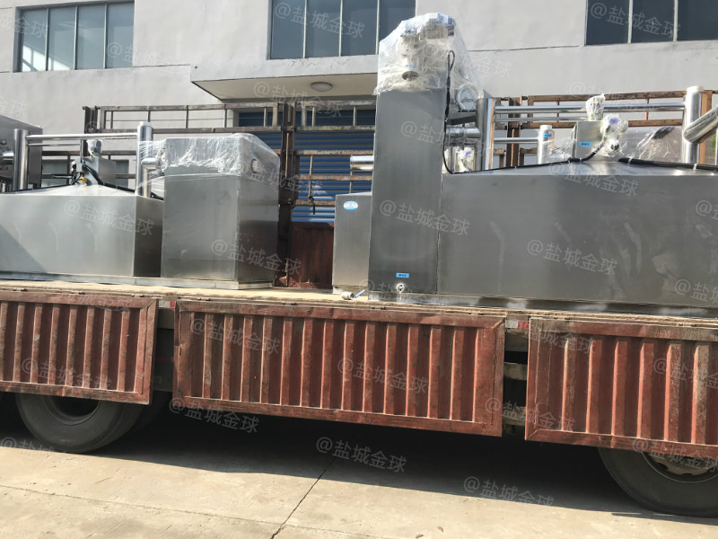 150人油水分离器什么样的好