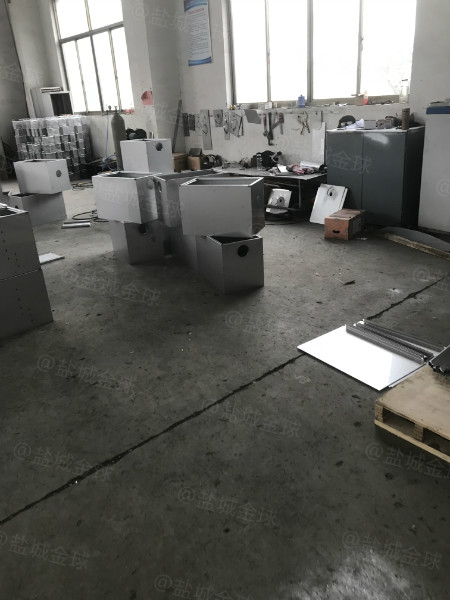 7000人地上隔油池